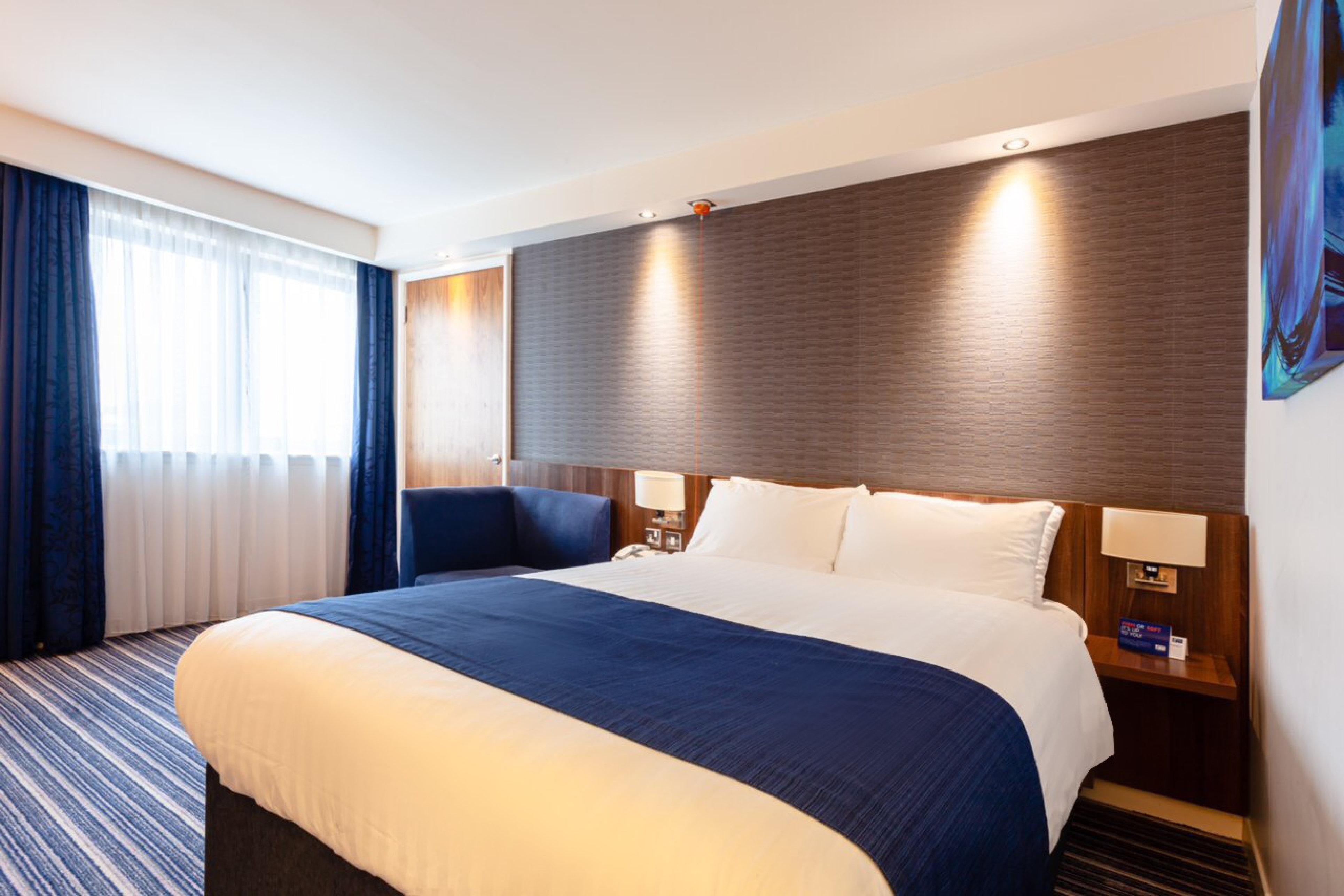 Doubletree By Hilton Edinburgh Airport Hotel Ingliston Ngoại thất bức ảnh