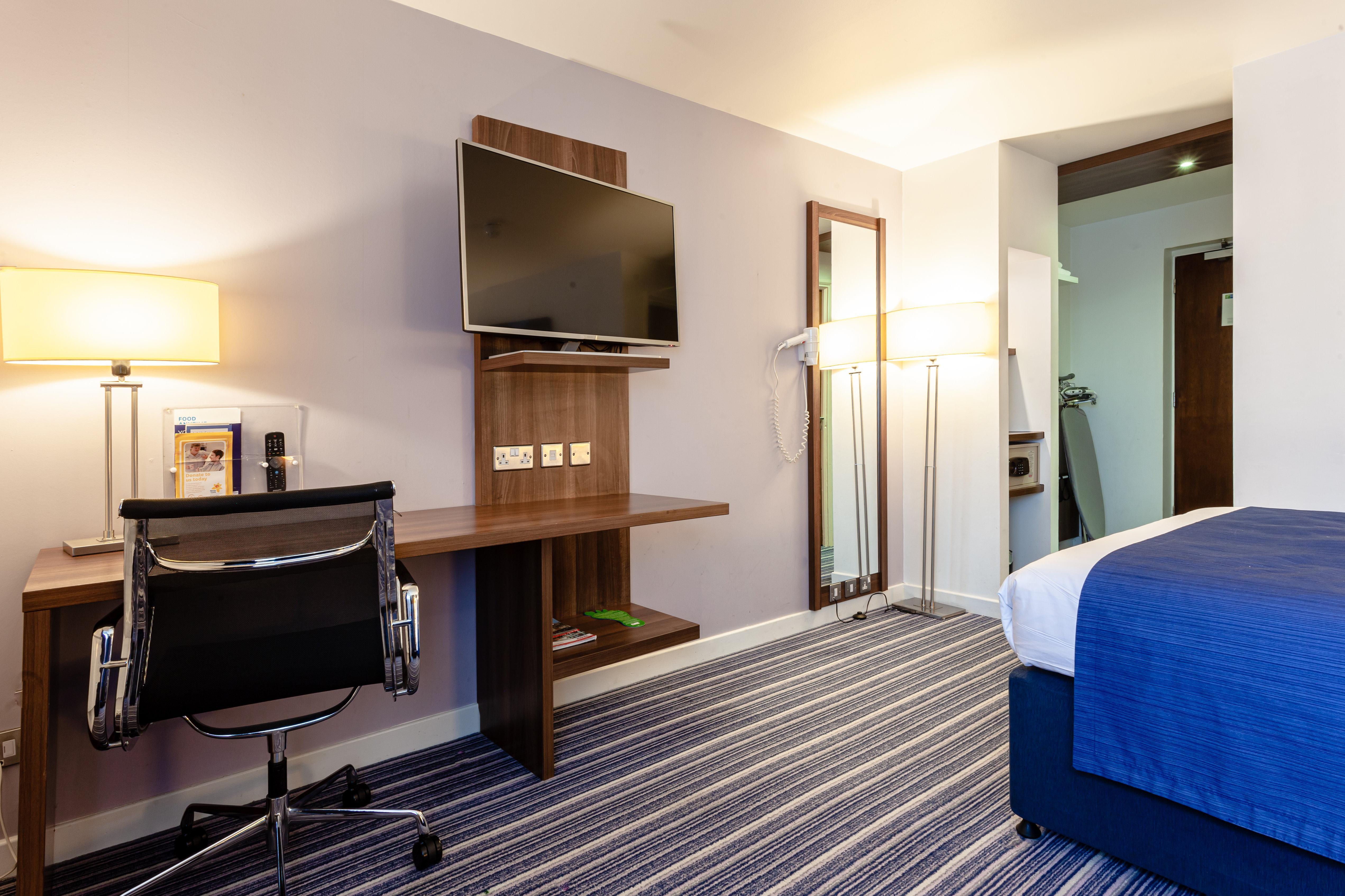 Doubletree By Hilton Edinburgh Airport Hotel Ingliston Ngoại thất bức ảnh