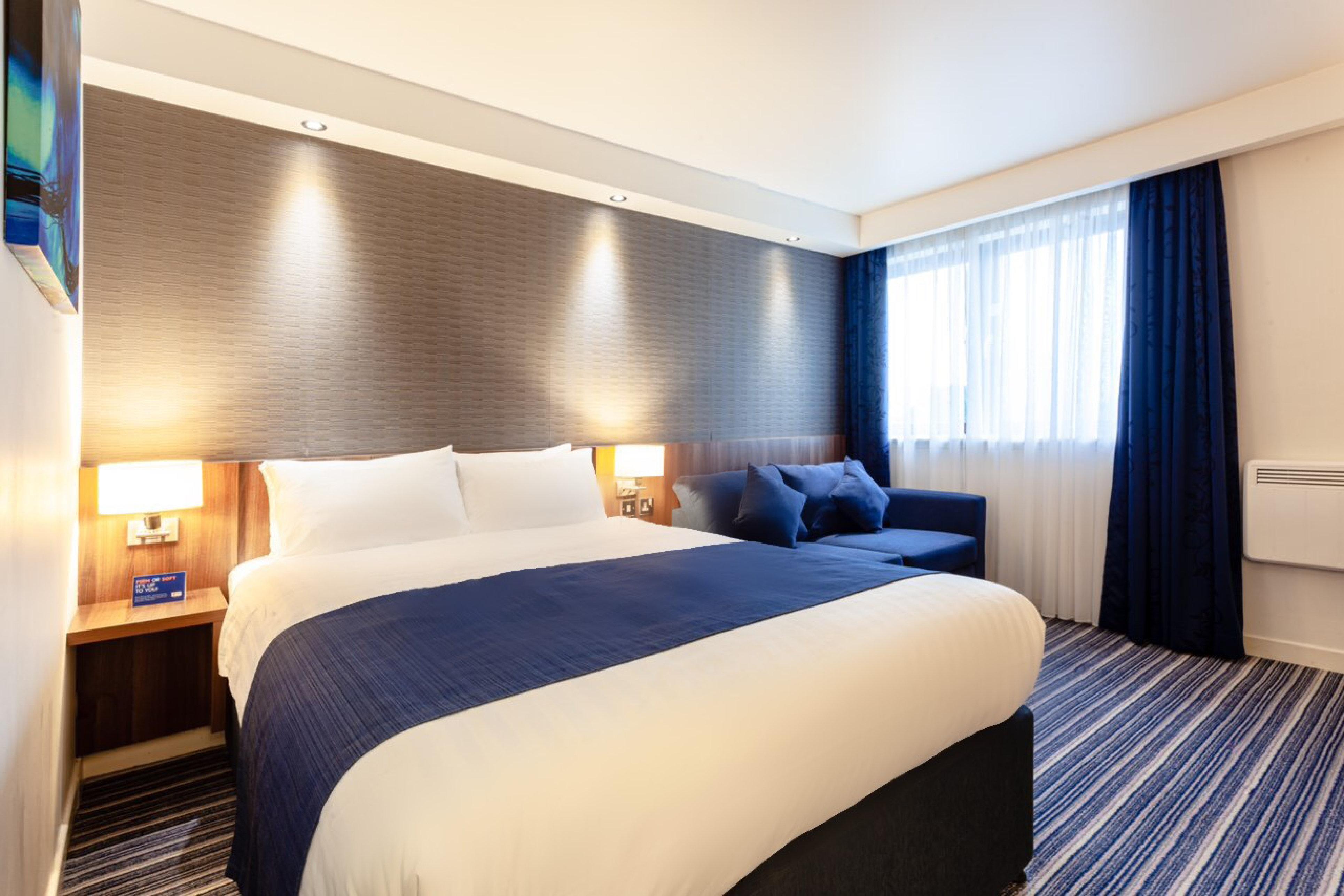 Doubletree By Hilton Edinburgh Airport Hotel Ingliston Ngoại thất bức ảnh